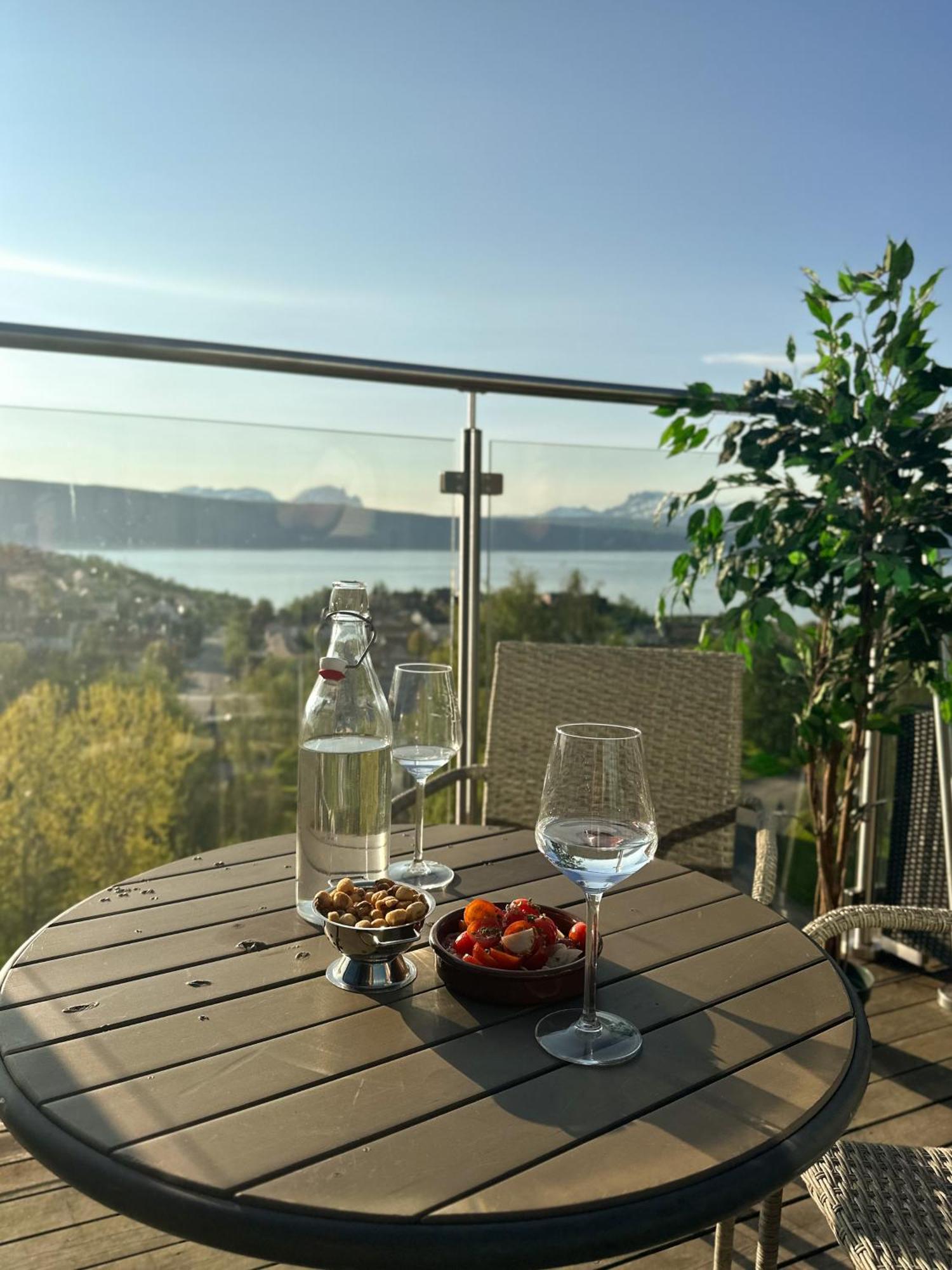 Quality Hotel Grand Royal Narvik Exterior photo