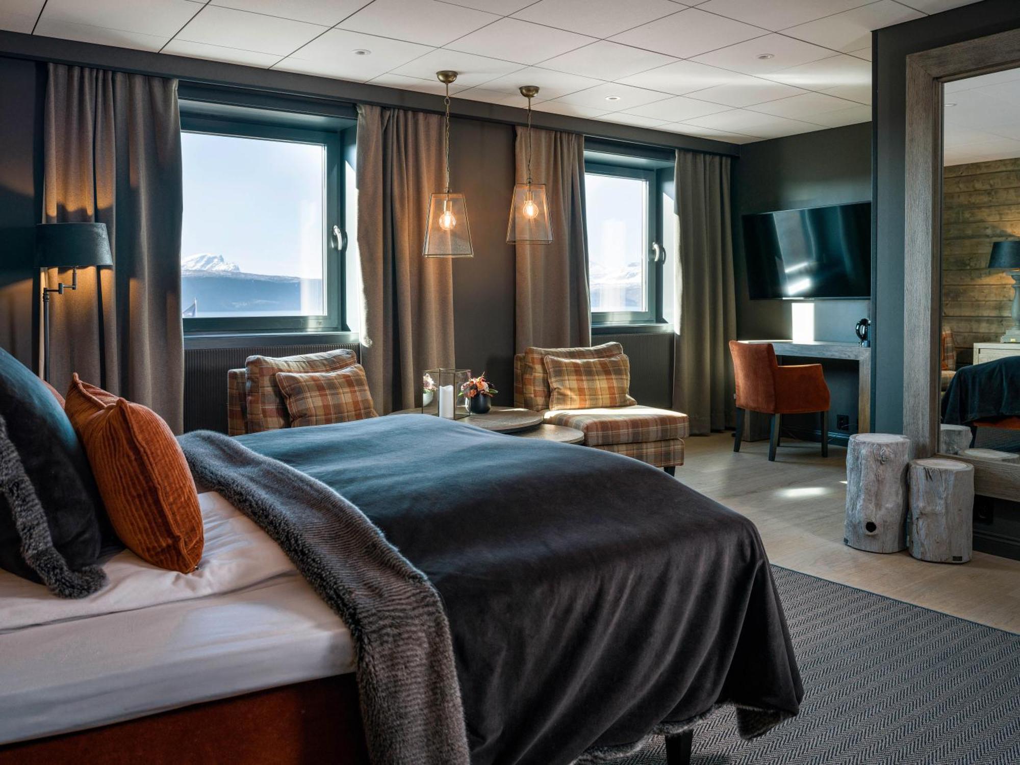 Quality Hotel Grand Royal Narvik Exterior photo